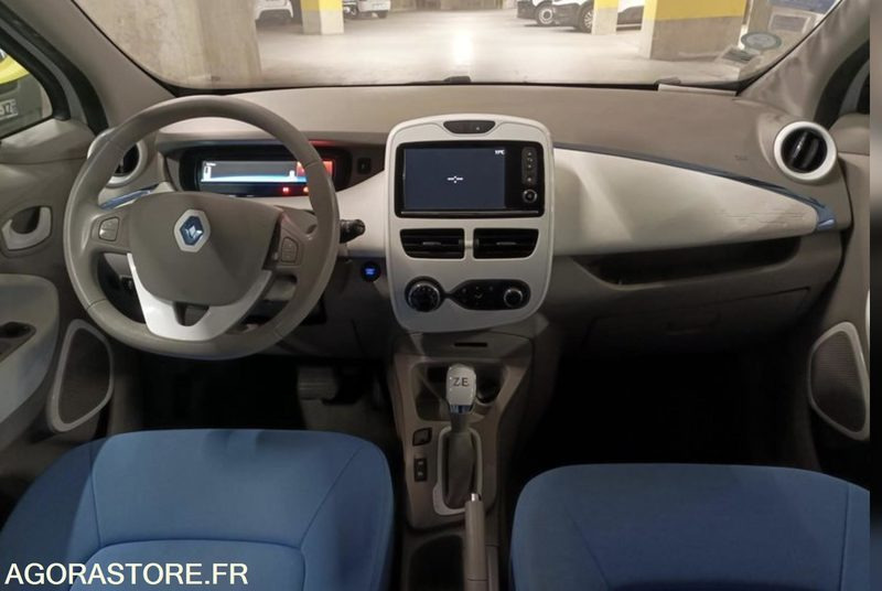 RENAULT ZOÉ - 48 000KM - 2013 - Car: picture 5 RENAULT ZOÉ - 48 000KM - 2013 - Car: picture 5