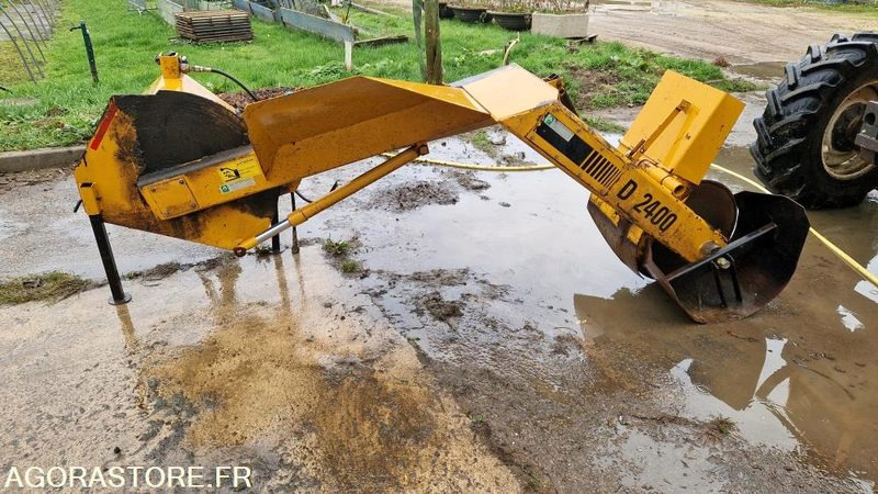 ROTOTRANCHEUSES AGRAM - Backhoe loader: picture 4 ROTOTRANCHEUSES AGRAM - Backhoe loader: picture 4