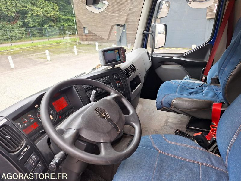 Renault BOM - 2016 - 216866kms - DY 582 RX - Garbage truck: picture 3 Renault BOM - 2016 - 216866kms - DY 582 RX - Garbage truck: picture 3