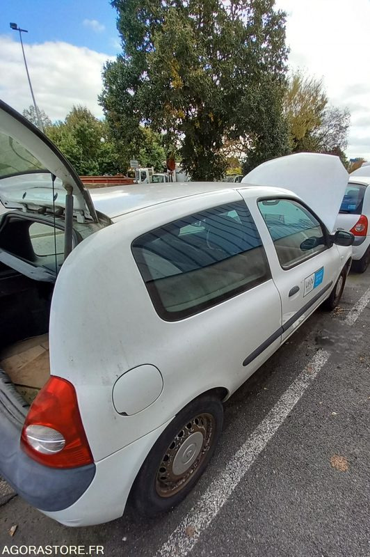 Renault Clio 6815SY53 - Car: picture 3 Renault Clio 6815SY53 - Car: picture 3