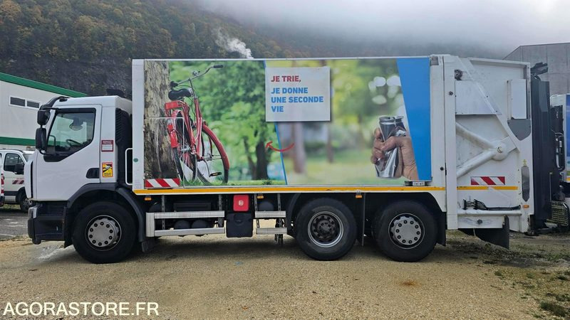 Renault D25 Wide BOM - EA913FS - Garbage truck: picture 3 Renault D25 Wide BOM - EA913FS - Garbage truck: picture 3