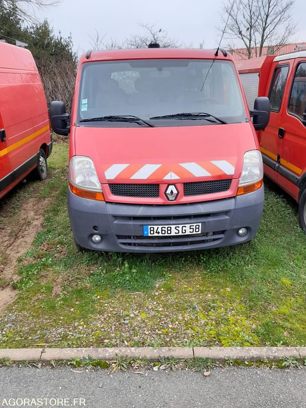 Renault Master - 2006 - 195076kms - 8468SG58 - Minibus, Passenger van: picture 1 Renault Master - 2006 - 195076kms - 8468SG58 - Minibus, Passenger van: picture 1