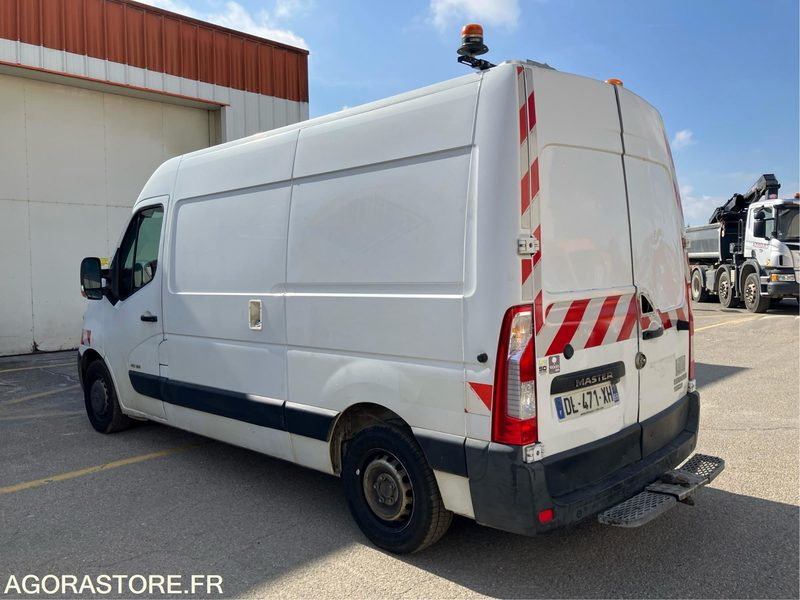 Renault - Master - 2014 - 295483kms (P1511343) - Panel van: picture 4 Renault - Master - 2014 - 295483kms (P1511343) - Panel van: picture 4