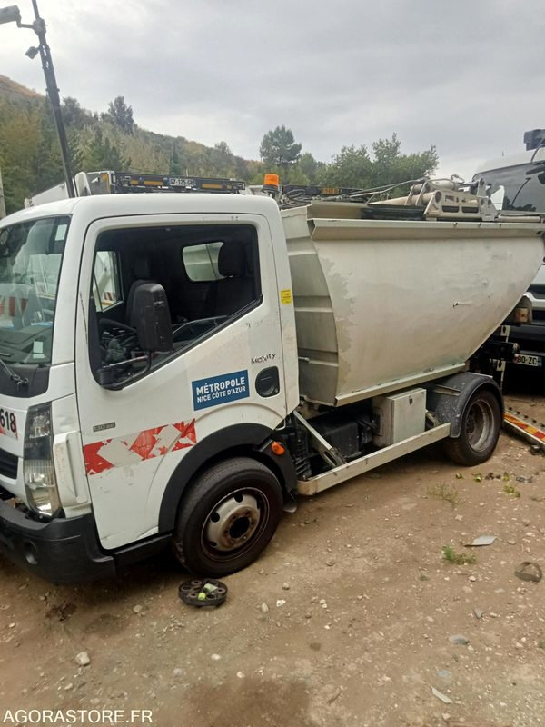 Renault Maxity - Garbage truck: picture 1 Renault Maxity - Garbage truck: picture 1