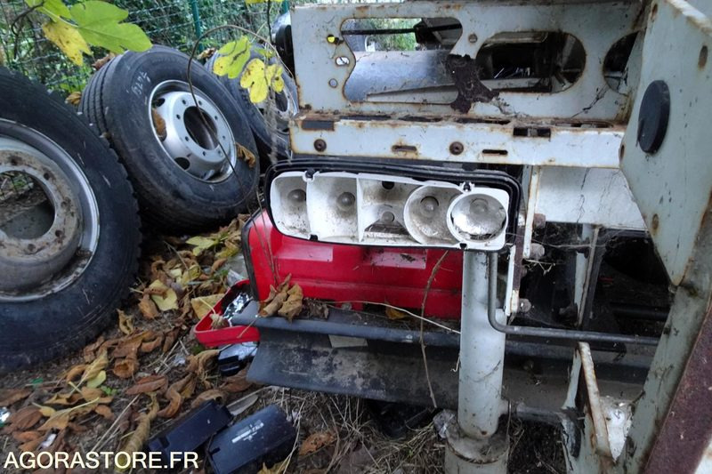 Renault Midlum 220 DXI - Car: picture 3 Renault Midlum 220 DXI - Car: picture 3