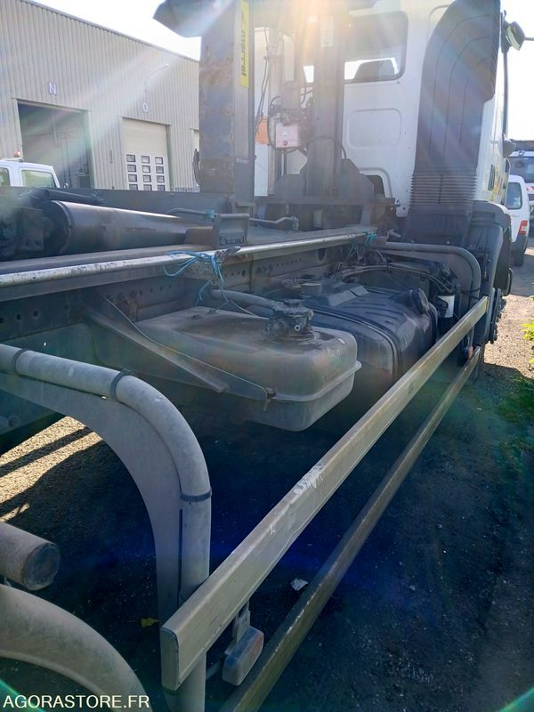 Renault Midlum BX-718-LK - Hook lift truck: picture 5 Renault Midlum BX-718-LK - Hook lift truck: picture 5