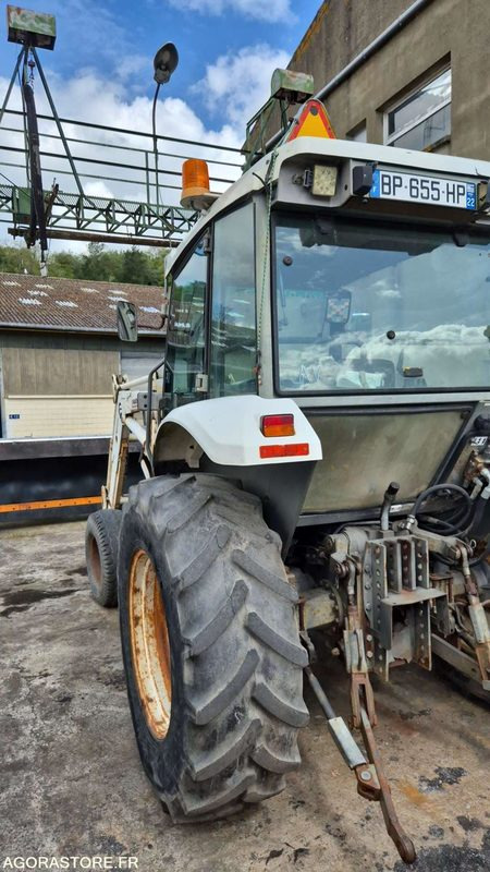 Renault T3541PB - 1999 - - Farm tractor: picture 3 Renault T3541PB - 1999 - - Farm tractor: picture 3