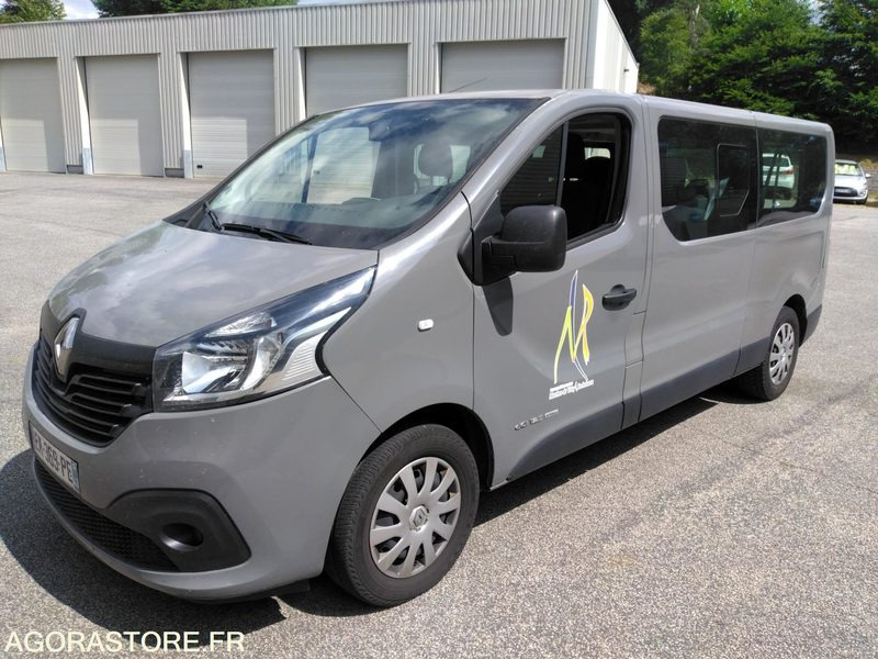 Renault Trafic 2017 114300 kms - Minibus, Passenger van: picture 1 Renault Trafic 2017 114300 kms - Minibus, Passenger van: picture 1