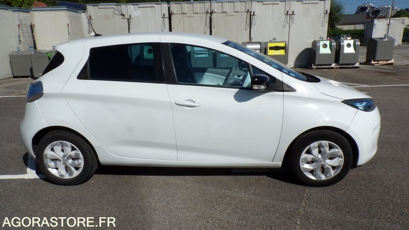 Renault Zoe CW-802-KC (BP) - Car: picture 4 Renault Zoe CW-802-KC (BP) - Car: picture 4