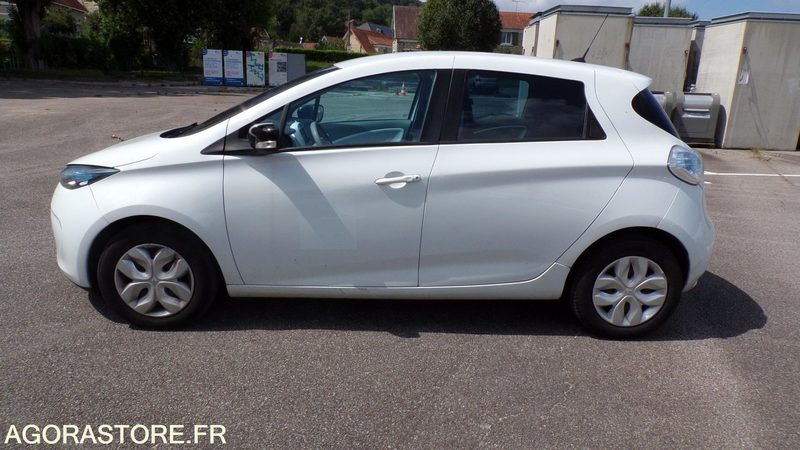 Renault Zoe DP-443-XL (BP) - Car: picture 1 Renault Zoe DP-443-XL (BP) - Car: picture 1