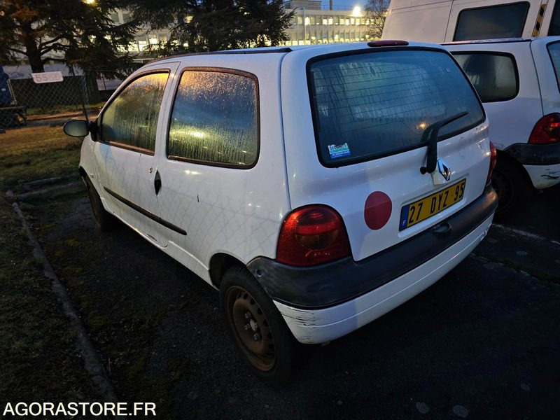 Renault twingo - 2005 - 51794km - 27DYZ95 - Car: picture 4 Renault twingo - 2005 - 51794km - 27DYZ95 - Car: picture 4