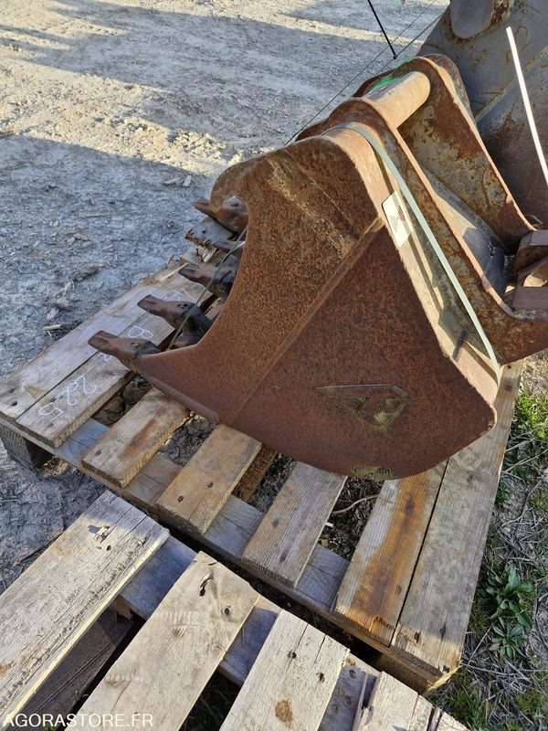Godet 450MM Arden QA10 - Spare parts for Construction machinery: picture 2 Godet 450MM Arden QA10 - Spare parts for Construction machinery: picture 2