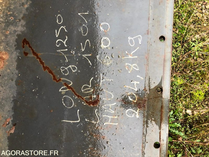 Godet CASE 1250 mm - Spare parts for Construction machinery: picture 4 Godet CASE 1250 mm - Spare parts for Construction machinery: picture 4