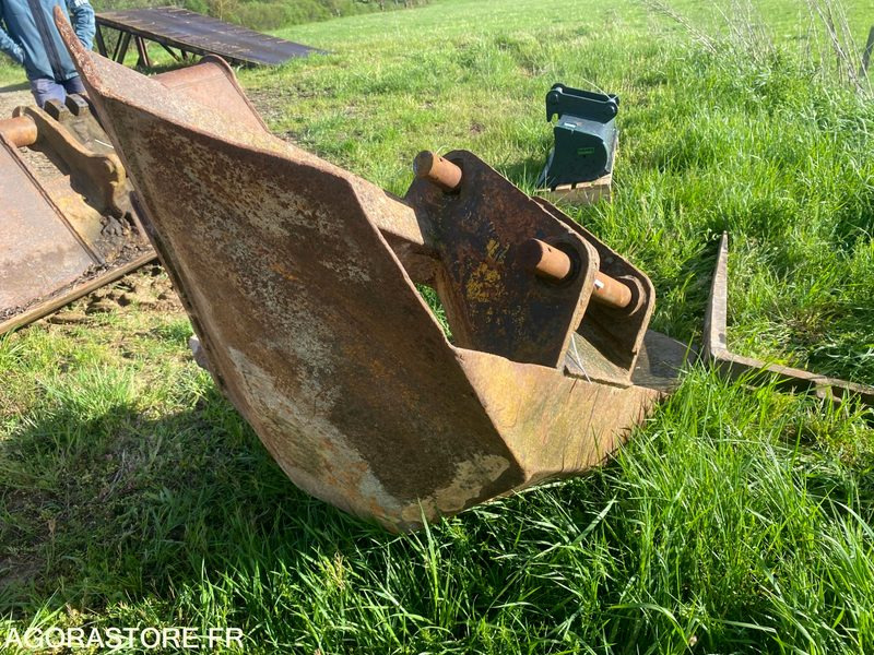 Godet trapeze axe 60mm - Spare parts for Construction machinery: picture 4 Godet trapeze axe 60mm - Spare parts for Construction machinery: picture 4