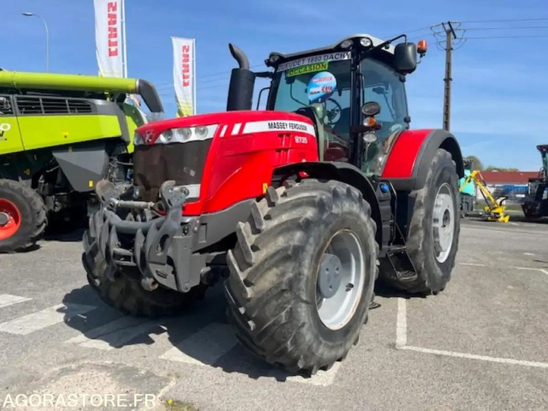 TRACTEUR AGRICOLE MASSEY FERGUSON 8735 DYNA-VT EXCLUSIVE - 2017 / 3600 HEURES - Farm tractor: picture 1 TRACTEUR AGRICOLE MASSEY FERGUSON 8735 DYNA-VT EXCLUSIVE - 2017 / 3600 HEURES - Farm tractor: picture 1