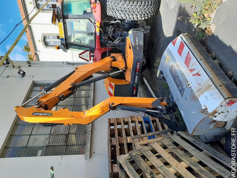 Tracteur Massey Ferguson + broyeur Noremat - Farm tractor: picture 5 Tracteur Massey Ferguson + broyeur Noremat - Farm tractor: picture 5