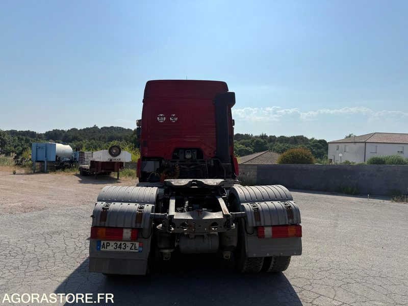 MERCEDES C1840 AXOR - 2004 - 712601km - Tractor unit: picture 4 MERCEDES C1840 AXOR - 2004 - 712601km - Tractor unit: picture 4