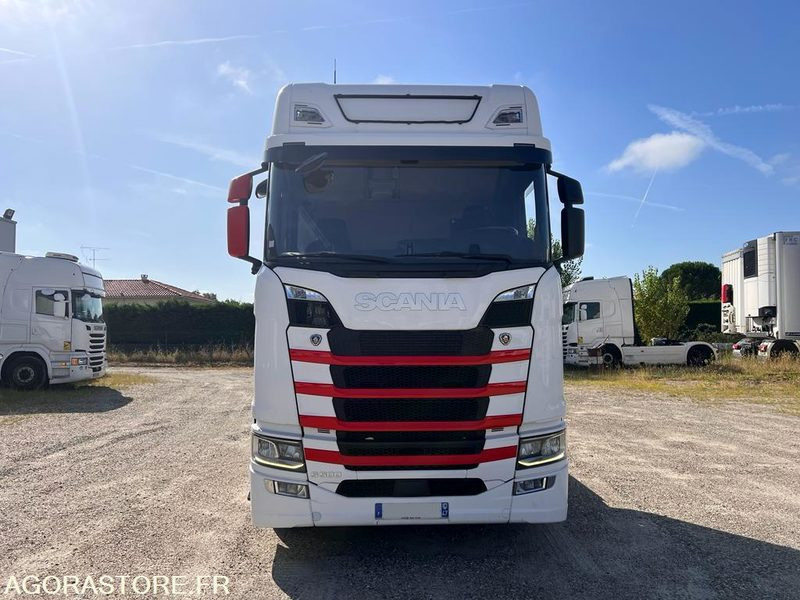 SCANIA S500 - 2018 - 732 000 KM - Tractor unit: picture 2 SCANIA S500 - 2018 - 732 000 KM - Tractor unit: picture 2