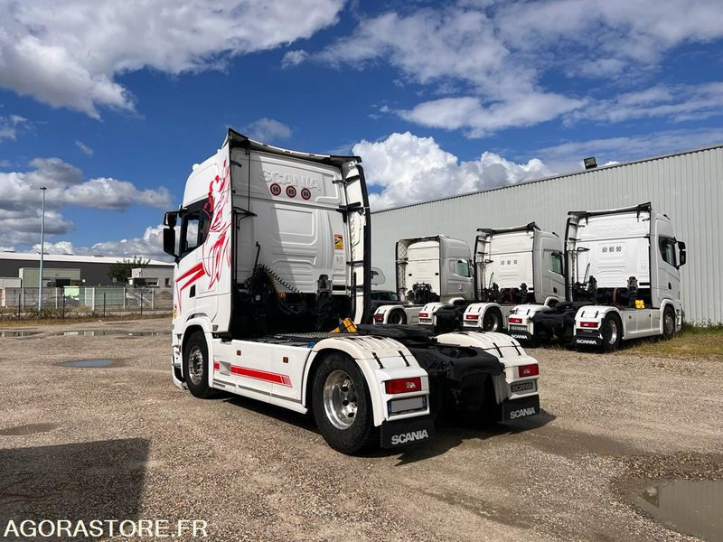 SCANIA S500 - 2018 - 895 000 KM - Tractor unit: picture 5 SCANIA S500 - 2018 - 895 000 KM - Tractor unit: picture 5