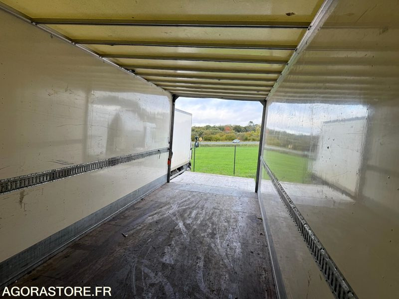 Mercedes Antos 1824 caisson hayon dhollandia 3t - 193000km-2017 - Truck: picture 5 Mercedes Antos 1824 caisson hayon dhollandia 3t - 193000km-2017 - Truck: picture 5