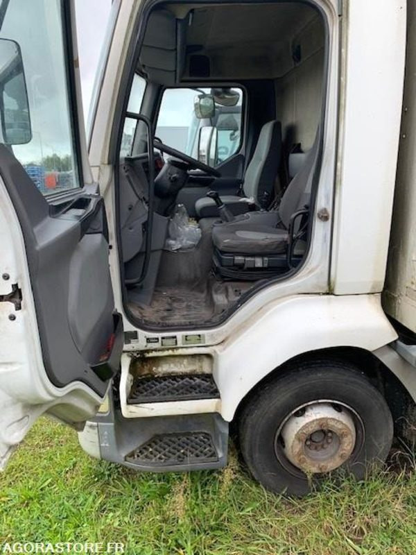 RENAULT MIDLUM 11T - 2004 - 593365 KMS - Truck: picture 3 RENAULT MIDLUM 11T - 2004 - 593365 KMS - Truck: picture 3