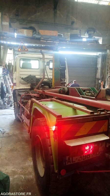 Renault Poids lourd G230 - 1985 - 564616KM - Truck: picture 3 Renault Poids lourd G230 - 1985 - 564616KM - Truck: picture 3