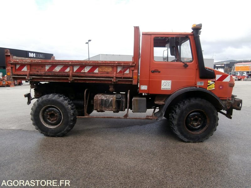 UNIMOG VASP 435GC 98034kms 1987 - Truck: picture 1 UNIMOG VASP 435GC 98034kms 1987 - Truck: picture 1