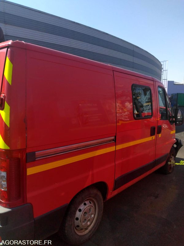 VLU - PEUGEOT BOXER - AR 858 QT - 2006 - Panel van: picture 2 VLU - PEUGEOT BOXER - AR 858 QT - 2006 - Panel van: picture 2