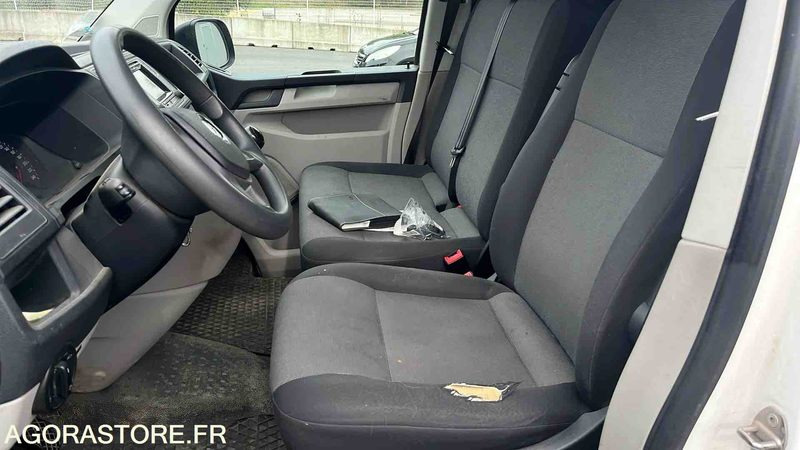 VOLKSWAGEN TRANSPORTER - 2018 - 187106KM - FC555FD - Panel van: picture 5 VOLKSWAGEN TRANSPORTER - 2018 - 187106KM - FC555FD - Panel van: picture 5