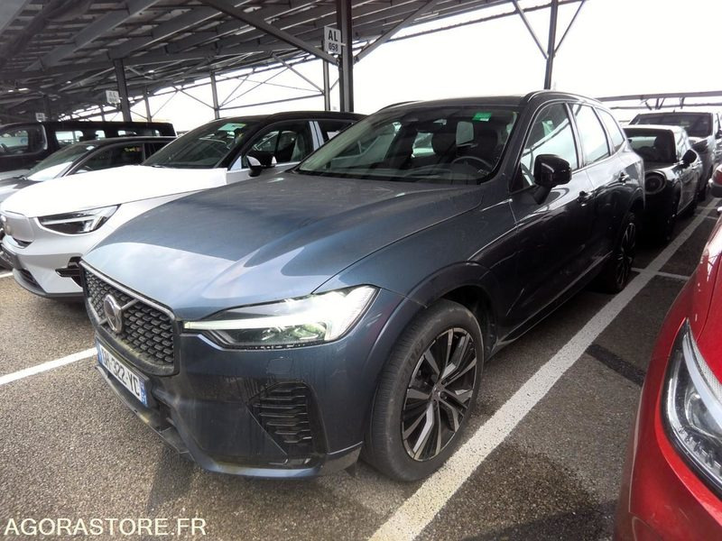 VOLVO XC60 B4 Micro-hybride Diesel Ultimate Dark - 2022 / 64245KM (YV1UZK5V7P12) - SUV: picture 1 VOLVO XC60 B4 Micro-hybride Diesel Ultimate Dark - 2022 / 64245KM (YV1UZK5V7P12) - SUV: picture 1