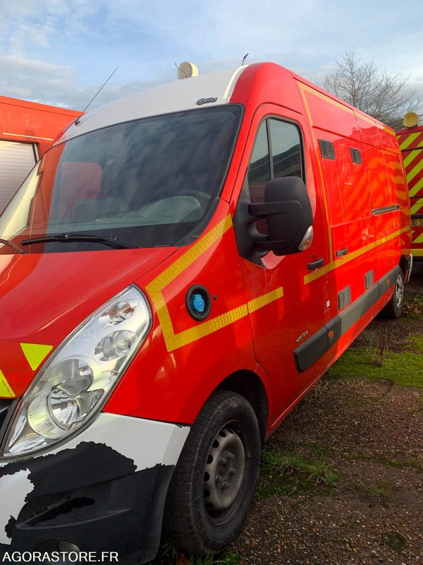 VSAV RENAULT MASTER3 CH405CR - Panel van: picture 2 VSAV RENAULT MASTER3 CH405CR - Panel van: picture 2