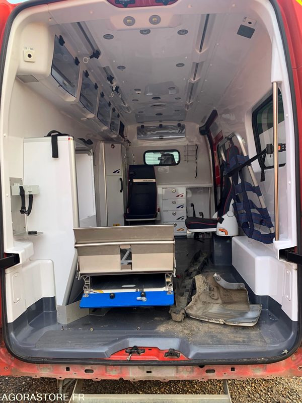 VSAV RENAULT MASTER3 EA080NB leasing VSAV RENAULT MASTER3 EA080NB: picture 13 VSAV RENAULT MASTER3 EA080NB leasing VSAV RENAULT MASTER3 EA080NB: picture 13