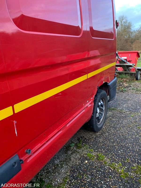 VTU RENAULT MASTER2 4388ZZ76 - Panel van: picture 5 VTU RENAULT MASTER2 4388ZZ76 - Panel van: picture 5