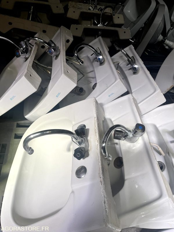 Vasques simples - Tool/ Equipment: picture 2 Vasques simples - Tool/ Equipment: picture 2