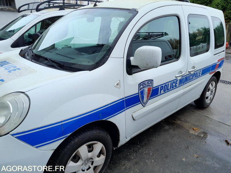 Voiture Renault Kangoo Expression dCi90, 2012 - 196968KM - Small van: picture 5 Voiture Renault Kangoo Expression dCi90, 2012 - 196968KM - Small van: picture 5