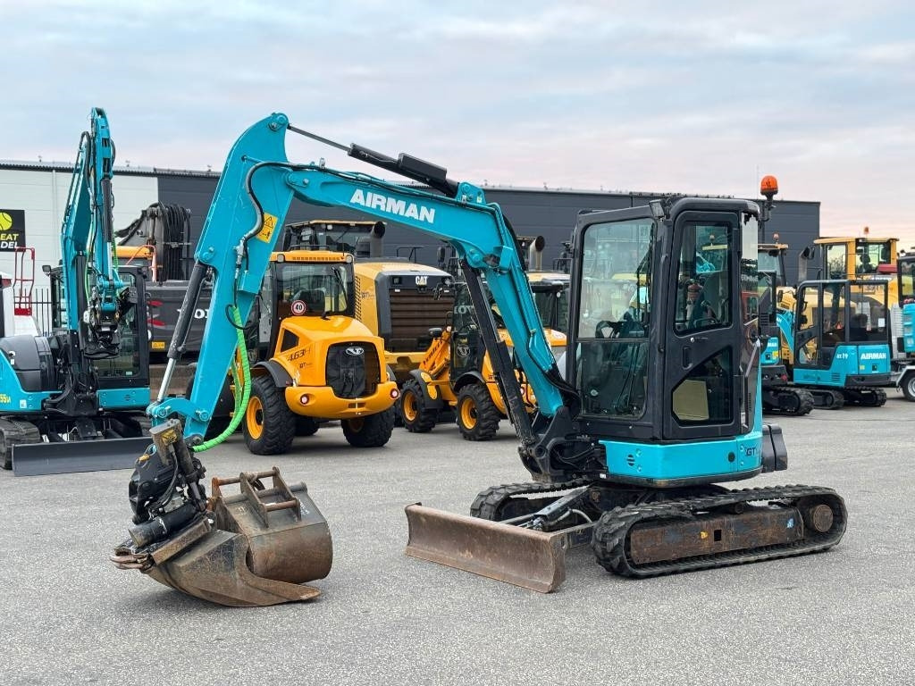 Airman AX 38 U - Mini excavator: picture 2 Airman AX 38 U - Mini excavator: picture 2
