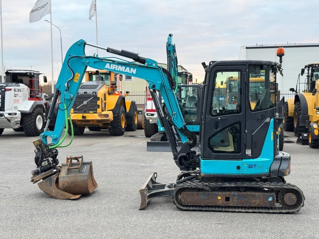 Airman AX 38 U - Mini excavator: picture 3 Airman AX 38 U - Mini excavator: picture 3