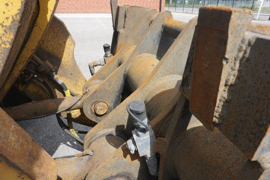 Wheel loader CAT 980M: picture 7