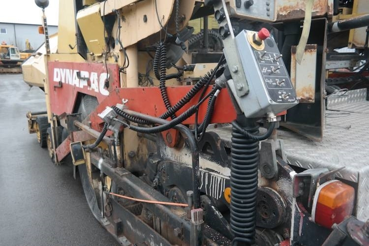 Dynapack F121 4WD - Asphalt paver: picture 5 Dynapack F121 4WD - Asphalt paver: picture 5
