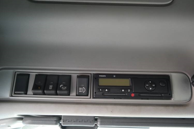 Volvo FH 13 480 - Tractor unit: picture 5 Volvo FH 13 480 - Tractor unit: picture 5