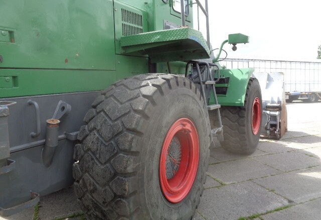 Wheel loader Daewoo MG300-3: picture 12