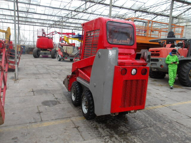 Gehl 1640 - Skid steer loader: picture 3 Gehl 1640 - Skid steer loader: picture 3