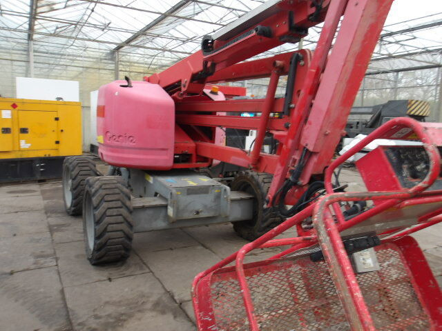 Genie Z45-25 - Articulated boom: picture 4 Genie Z45-25 - Articulated boom: picture 4