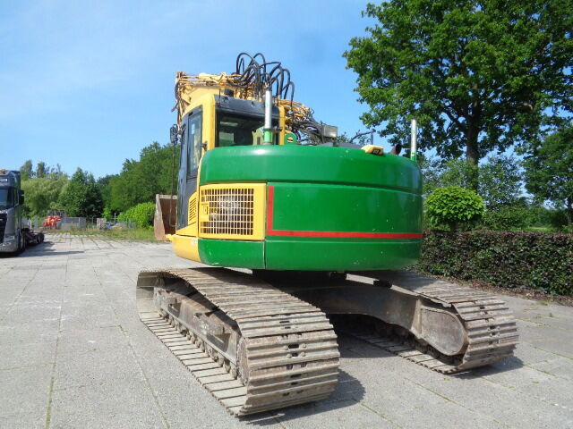 Komatsu PC228uslc-8 - Crawler excavator: picture 2 Komatsu PC228uslc-8 - Crawler excavator: picture 2