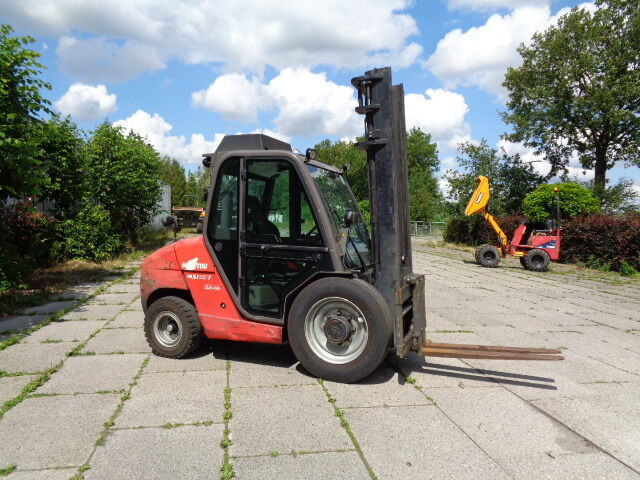 Manitou MSI 35 - Diesel forklift: picture 4 Manitou MSI 35 - Diesel forklift: picture 4