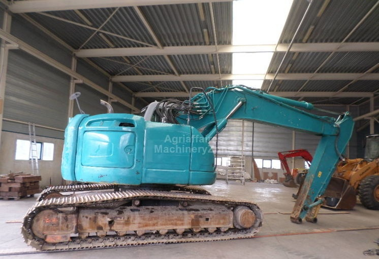New Holland Kobelco E 235 BSR-2 - Crawler excavator: picture 2 New Holland Kobelco E 235 BSR-2 - Crawler excavator: picture 2