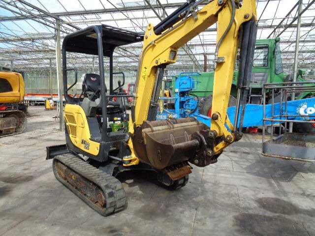 Yanmar SV22 - Mini excavator: picture 3 Yanmar SV22 - Mini excavator: picture 3