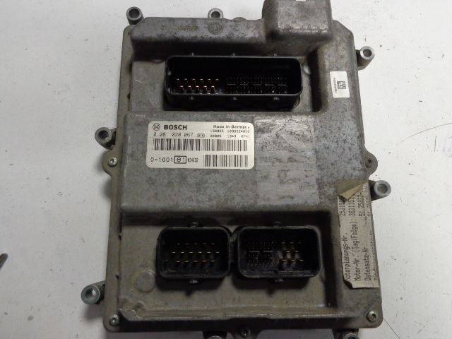 Bosch ECU complete set with PTM and ignition with key - ECU for Truck: picture 2 Bosch ECU complete set with PTM and ignition with key - ECU for Truck: picture 2
