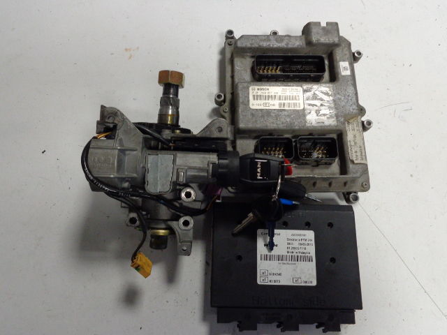 Bosch ECU complete set with PTM and ignition with key - ECU for Truck: picture 1 Bosch ECU complete set with PTM and ignition with key - ECU for Truck: picture 1