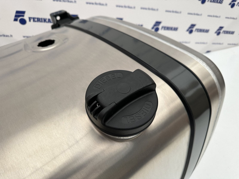 Combined oil fuel tank 165L oil tank 200L fuel tank 620x675x970 - Hydraulic tank for Truck: picture 4 Combined oil fuel tank 165L oil tank 200L fuel tank 620x675x970 - Hydraulic tank for Truck: picture 4